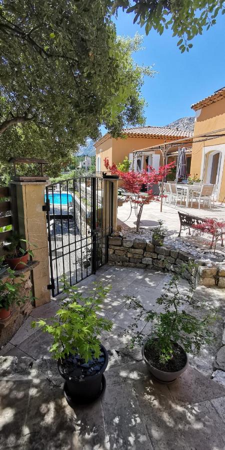 Maison D'Hotes La Garenne Puyloubier Екстериор снимка