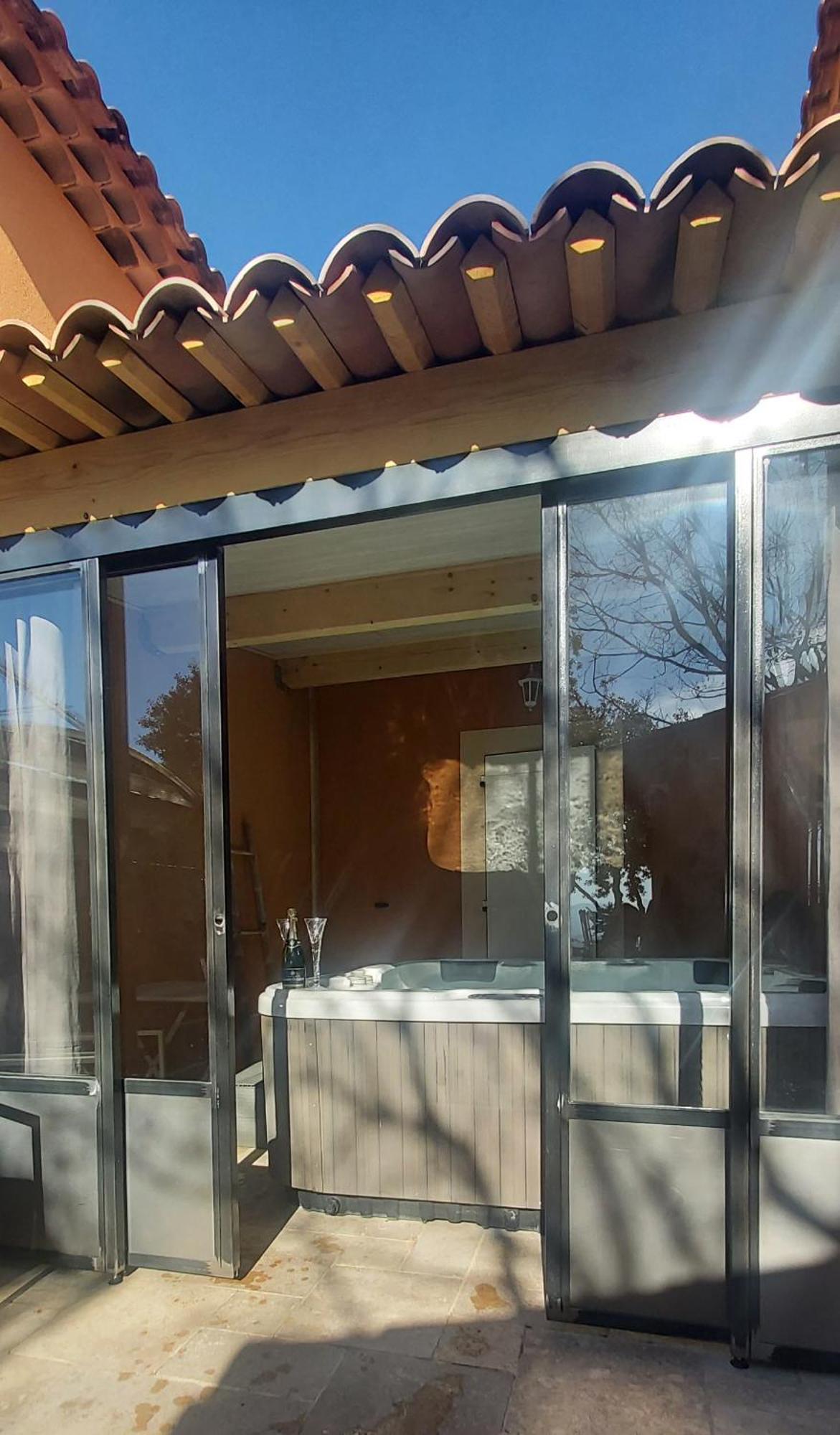 Maison D'Hotes La Garenne Puyloubier Екстериор снимка